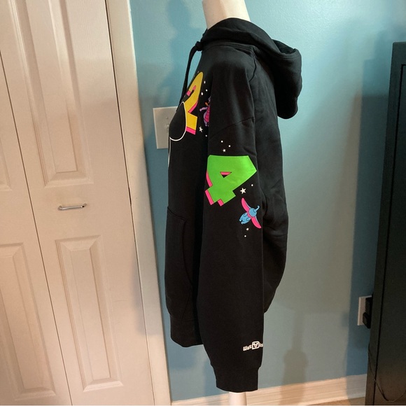 Disney Parks Walt Disney World 2024 Black Hoodie Men's L - Picture 4 of 14